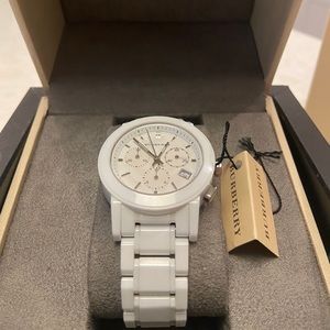 BURBERRY Unisex White Ceramic Watch - Brand New